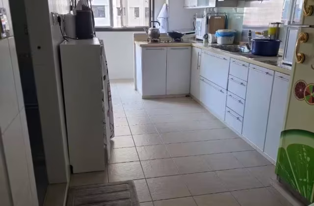 单间出租 • 金文泰 • 74A Redhill Road • S$1000 • 3房(2臥室) • 普通房