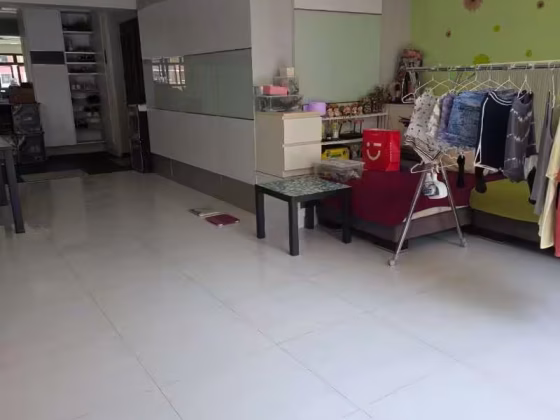 单间出租 • 金文泰 • 74A Redhill Road • S$1000 • 3房(2臥室) • 普通房 照片