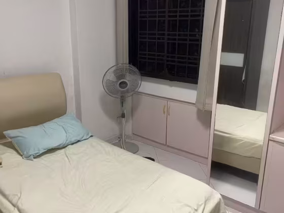 单间出租 • 三巴旺 • 736 Woodlands Circle • S$900 • 4房(3臥室) • 普通房 照片
