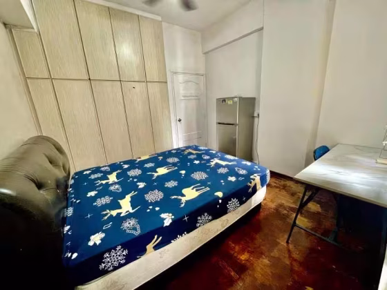 单间出租 • 欧南 •  Moro Mansion • S$1480 • 住宅公寓 • 主人房 照片