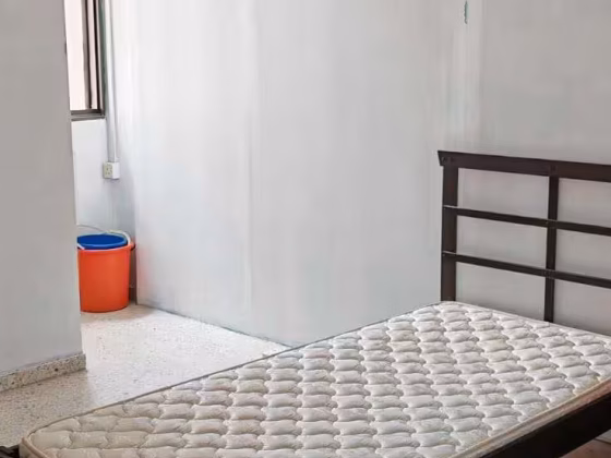 单间出租 • 西部集水区 • 808 Tampines Avenue 4 • S$1200 • 3房(2臥室) • 佣人房 照片