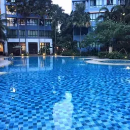 单间出租 • 芽笼 •  Central Grove • S$750 • 共管公寓 • 普通房