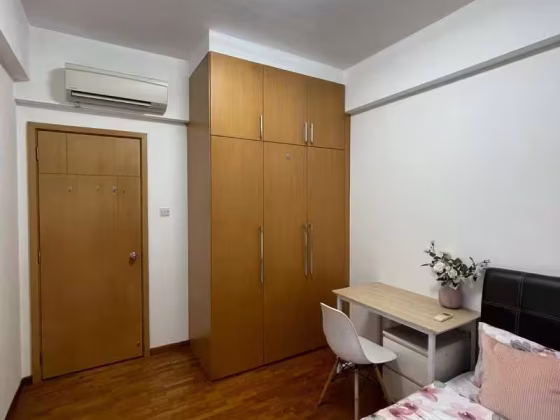 单间出租 • 芽笼 •  Sims Green • S$1550 • 住宅公寓 • 普通房 照片