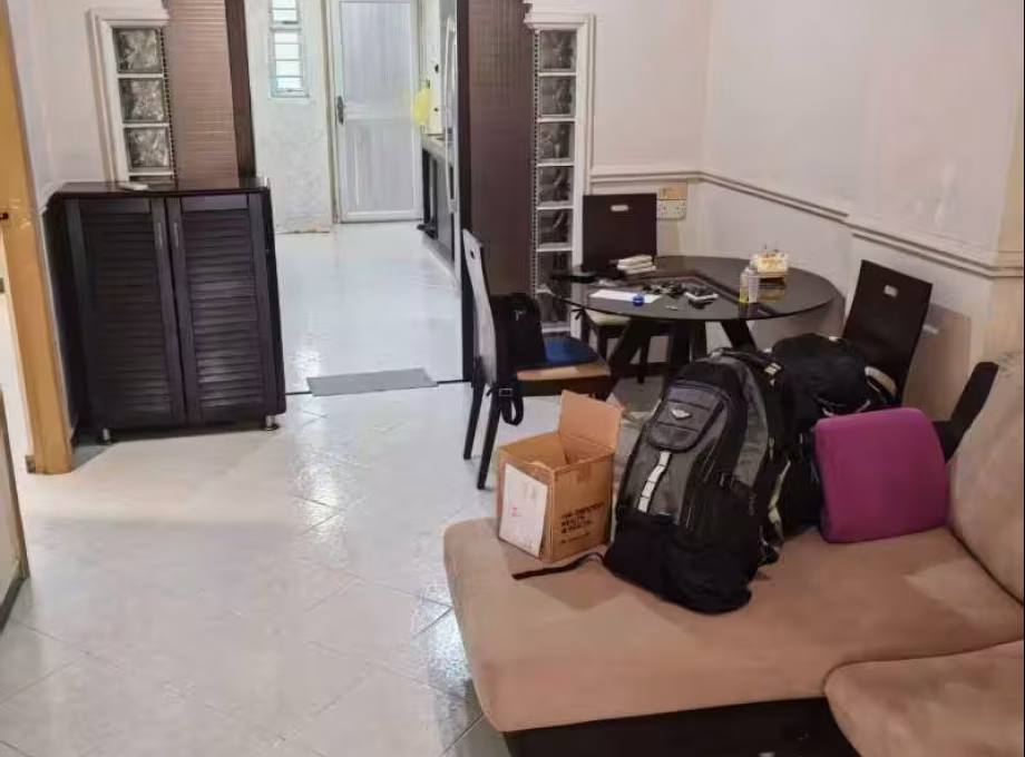 单间出租 • 马林百列 • 1 Lorong 7 Toa Payoh • S$1200 • 3房(2臥室) • 普通房 照片