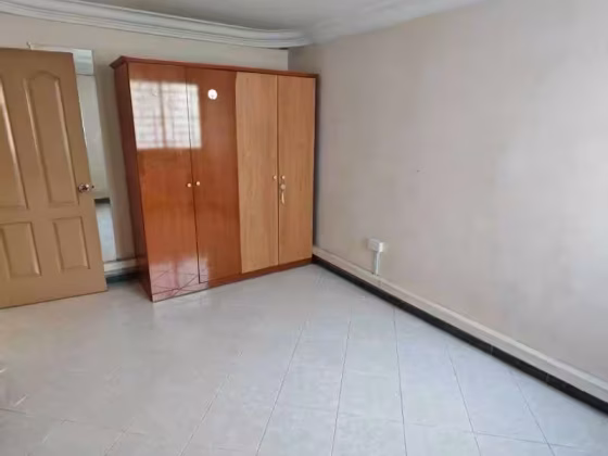 单间出租 • 马林百列 • 1 Lorong 7 Toa Payoh • S$1200 • 3房(2臥室) • 普通房 照片