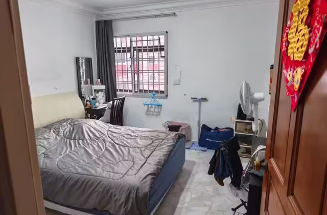 单间出租 • 中央集水区 • 509 Serangoon North Avenue 4 • S$1200 • 4房(3臥室) • 普通房