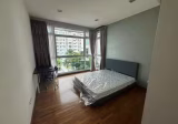 单间出租 • 金文泰 •  Monterey Park Condominium • S$2200 • 住宅公寓 • 主人房