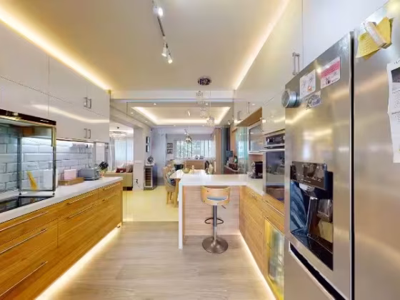 整套出租 • 欧南 • 43A Sims Drive • S$4200 • 4房(3臥室) • 1119ft² / 103m² 照片