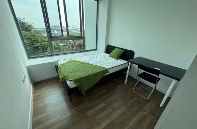 单间出租 • 金文泰 •  Hundred Trees • S$1500 • 住宅公寓 • 普通房