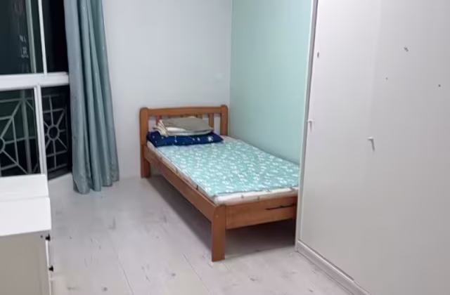 单间出租 • 新加坡河 •  Hougang Green • S$1200 • 住宅公寓 • 普通房