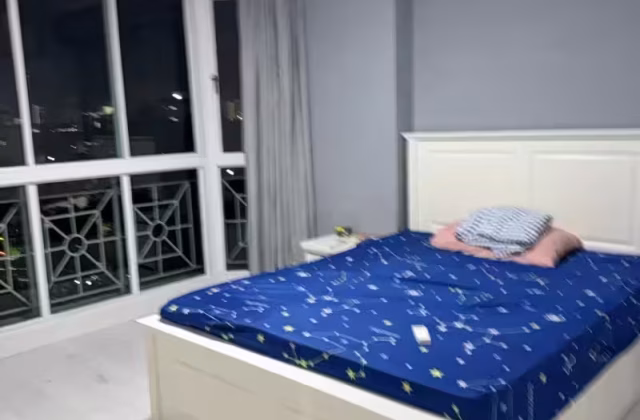 单间出租 • 新加坡河 •  Hougang Green • S$1800 • 住宅公寓 • 主人房