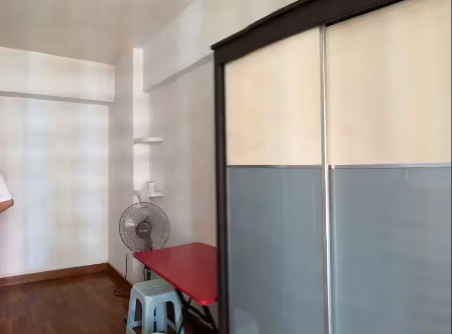 单间出租 • 裕廊西 • 986B Jurong West Street 93 • S$1000 • 3房(2臥室) • 普通房 照片