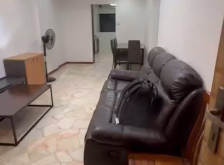 整套出租 • 武吉班让 • 430 Clementi Avenue 3 • S$3200 • 3房(2臥室) • 721ft² / 66m² 照片