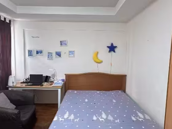 单间出租 • 武吉班让 • 305 Clementi Avenue 4 • S$1300 • 4房(3臥室) • 普通房 照片