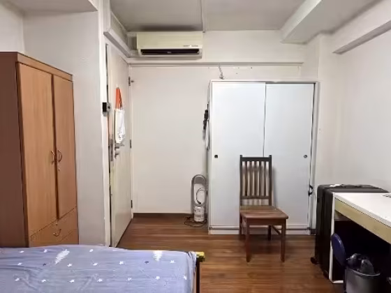 单间出租 • 武吉班让 • 305 Clementi Avenue 4 • S$1300 • 4房(3臥室) • 普通房 照片