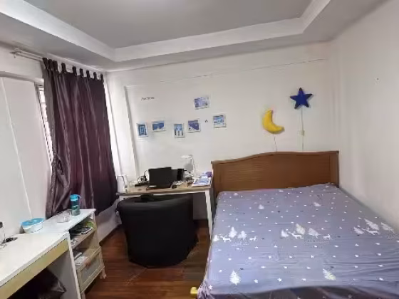 单间出租 • 武吉班让 • 305 Clementi Avenue 4 • S$1300 • 4房(3臥室) • 普通房 照片
