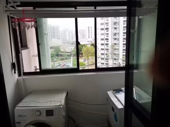 单间出租 • 三巴旺 • 799A Woodlands Drive 60 • S$1200 • 4房(3臥室) • 普通房 照片