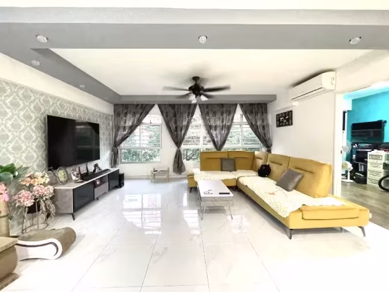 房屋出售 • 武吉巴督 • 442A Bukit Batok West Avenue 8 • S$760000 • 5房(4臥室) • 1206ft² / 112m² 照片