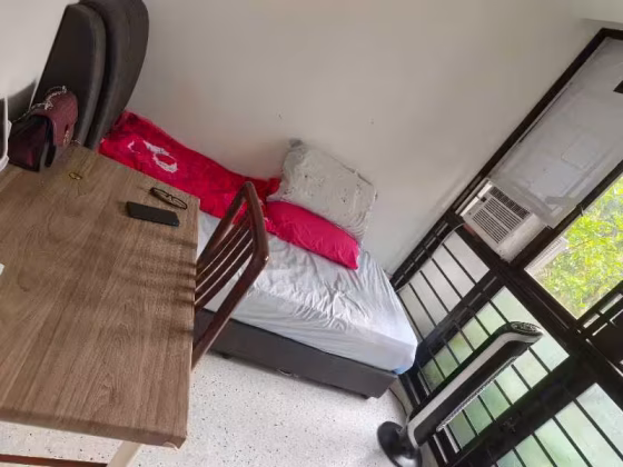 单间出租 • 金文泰 • 105 Spottiswoode Park Road • S$900 • 3房(2臥室) • 普通房 照片