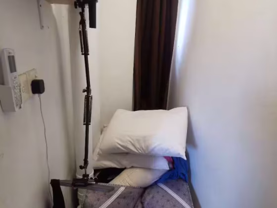 单间出租 • 梧槽 •  Orchid Park Condominium • S$600 • 共管公寓 • 佣人房 照片