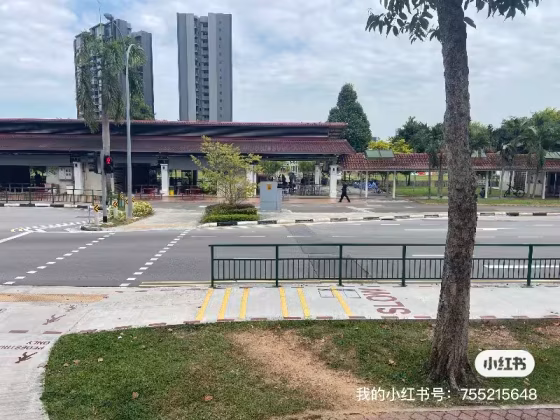 单间出租 • 欧南 • 47 Circuit Road • S$500 • 3房(2臥室) • 床位出租 照片
