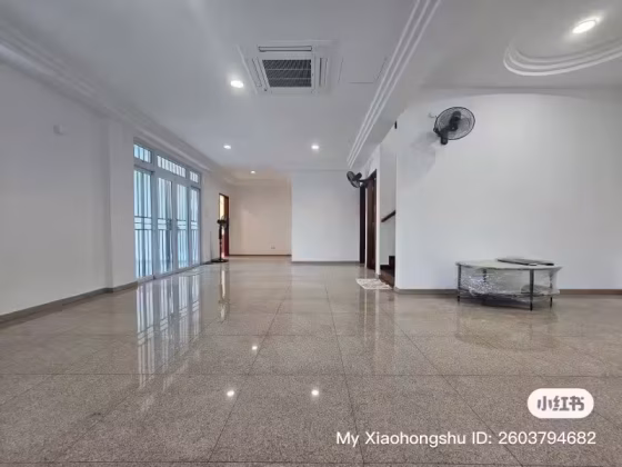 整套出租 • 新加坡河 •  People's Garden • S$8200 • 优质洋房 • 4200ft² / 390m² 照片