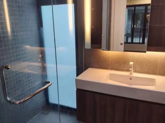 房屋出售 • 登加 •  Hijauan • S$2300000 • 住宅公寓 • 1001ft² / 92m² 照片