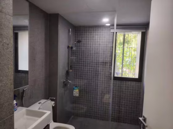 房屋出售 • 登加 •  Hijauan • S$2300000 • 住宅公寓 • 1001ft² / 92m² 照片