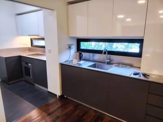 房屋出售 • 登加 •  Hijauan • S$2300000 • 住宅公寓 • 1001ft² / 92m² 照片