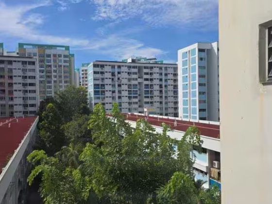 单间出租 • 梧槽 • 345 Yishun Avenue 11 • S$850 • 3房(2臥室) • 普通房 照片