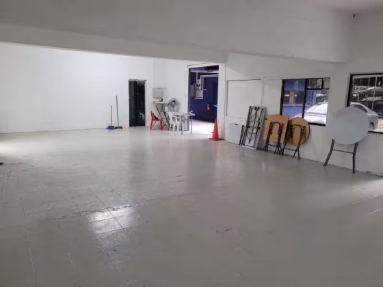 整套出租 • 马林百列 • IRVING ROAD (369521) • S$13500 • 店屋 • 3450ft² / 320m² 照片