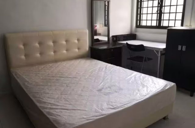 单间出租 • 武吉知马 • 606 Bedok Reservoir Road • S$1250 • 5房(4臥室) • 主人房
