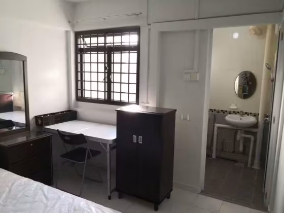 单间出租 • 武吉知马 • 606 Bedok Reservoir Road • S$1250 • 5房(4臥室) • 主人房 照片