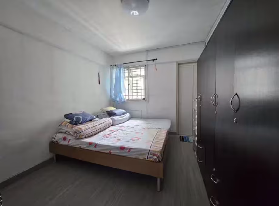 单间出租 • 乌节 • 644 Ang Mo Kio Avenue 4 • S$900 • 3房(2臥室) • 主人房 照片