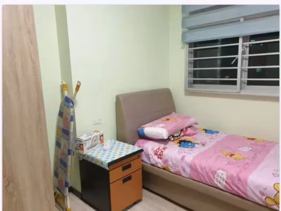 单间出租 • 武吉巴督 • 438B Bukit Batok West Avenue 8 • S$900 • 4房(3臥室) • 普通房 照片