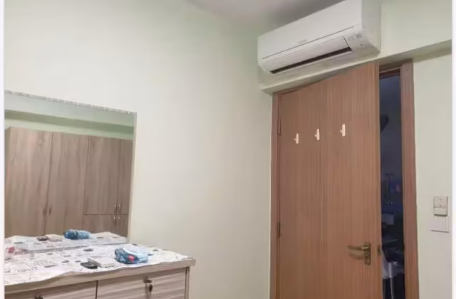 单间出租 • 武吉巴督 • 438B Bukit Batok West Avenue 8 • S$900 • 4房(3臥室) • 普通房
