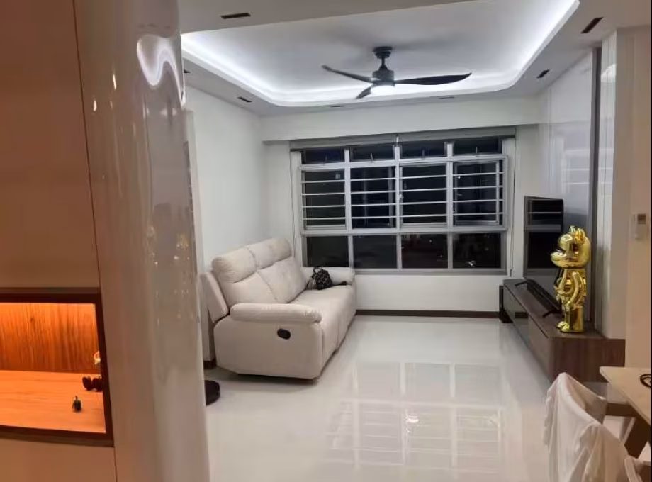 单间出租 • 西部集水区 • 645A Tampines Street 62 • S$950 • 4房(3臥室) • 普通房 照片