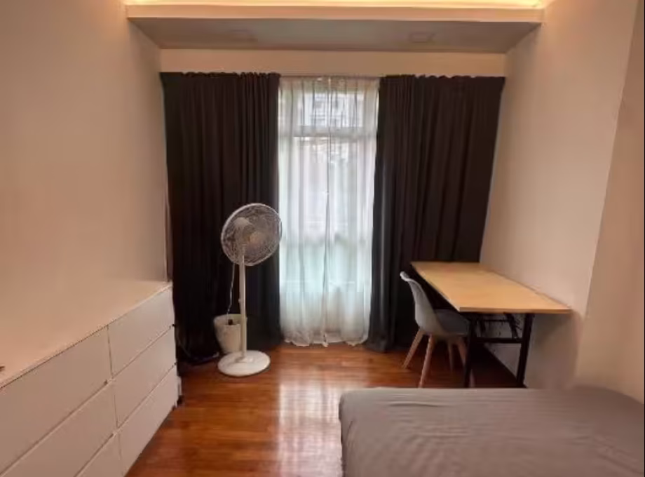 单间出租 • 碧山 • 215A Compassvale Drive • S$950 • 4房(3臥室) • 普通房 照片