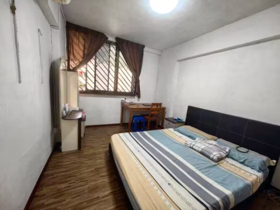 单间出租 • 梧槽 • 259 Yishun Street 22 • S$1000 • 4房(3臥室) • 普通房 照片