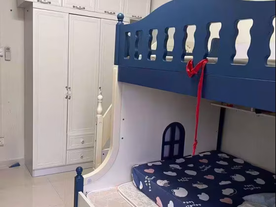 单间出租 • 义顺 • 209 Yishun Street 21 • S$600 • 3房(2臥室) • 普通房 照片