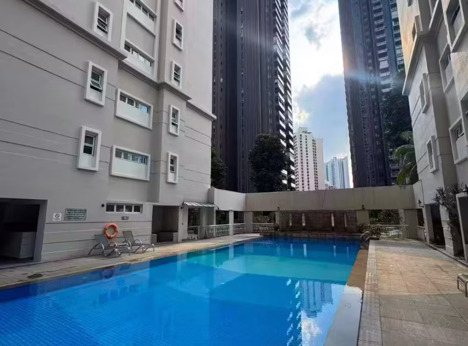 单间出租 • 勿洛 •  Euro-asia Court • S$2400 • 住宅公寓 • 主人房 照片