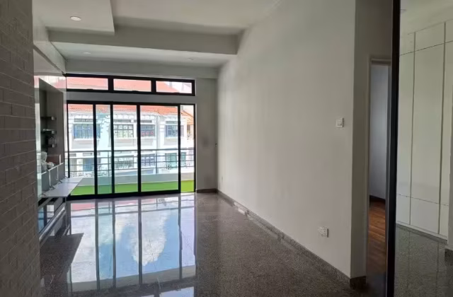 整套出租 • 诺维娜 •  Nineteen Shelford • S$4800 • 住宅公寓 • 947ft² / 87m²