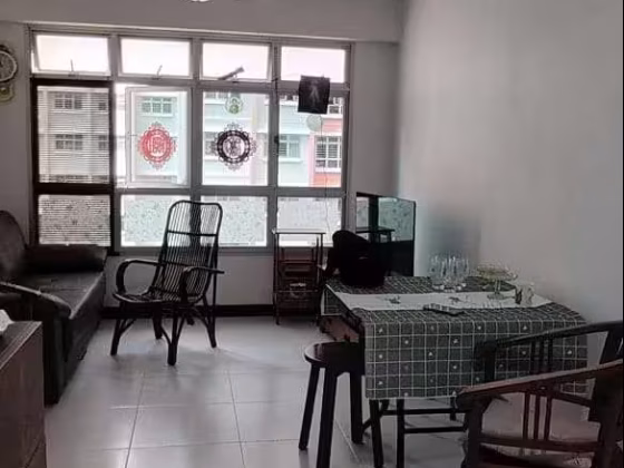 整套出租 • 碧山 • 180A Rivervale Crescent • S$3000 • 3房(2臥室) • 721ft² / 66m² 照片