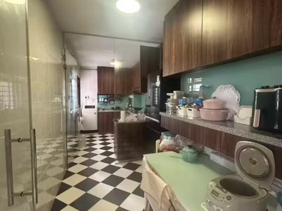 房屋出售 • 后港 • 484 Admiralty Link • S$580000 • 3房(2臥室) • 1184ft² / 109m² 照片