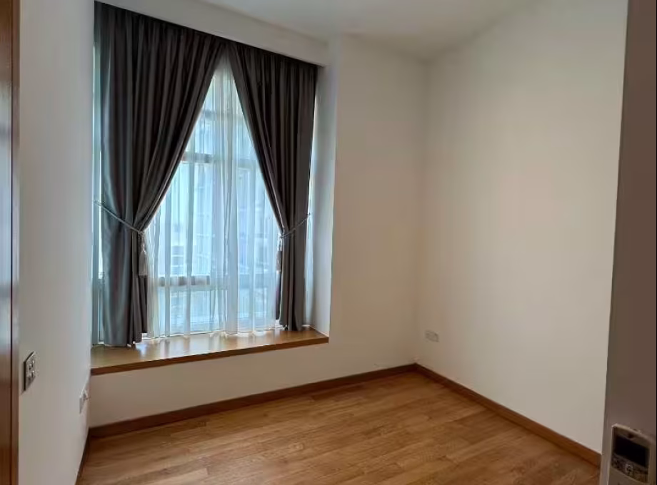 整套出租 • 登加 •  Nouvel 18 • S$21800 • 共管公寓 • 3337ft² / 310m² 照片