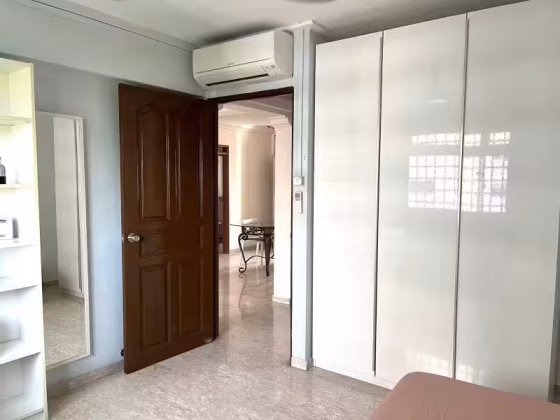 单间出租 • 三巴旺 • 325 Woodlands Street 32 • S$800 • 执行组屋 • 普通房 照片