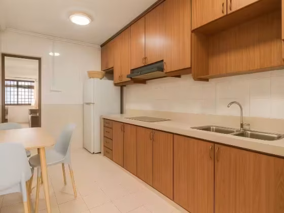 房屋出售 • 后港 • 405 Admiralty Link • S$528000 • 3房(2臥室) • 969ft² / 90m² 照片