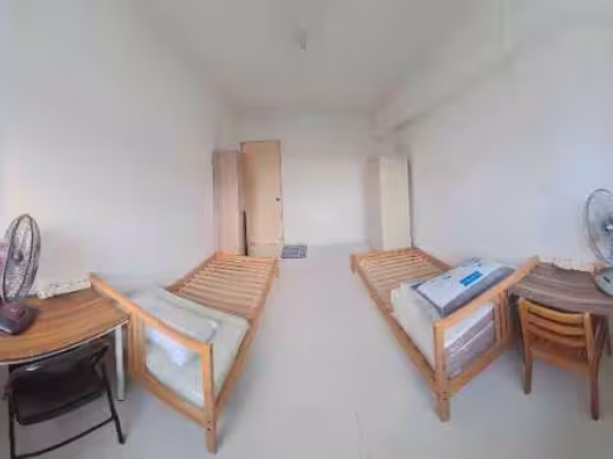 单间出租 • 三巴旺 • 173 Woodlands Street 13 • S$500 • 3房(2臥室) • 普通房 照片