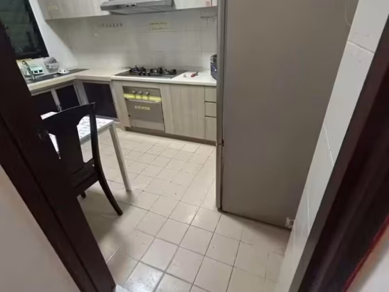 单间出租 • 纽顿 •  Balestier Regency • S$1080 • 共管公寓 • 普通房 照片