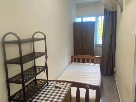 单间出租 • 纽顿 •  Kim Keat House • S$950 • 共管公寓 • 普通房 照片
